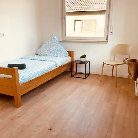 Odw Homes - Large With Four Bedrooms *
