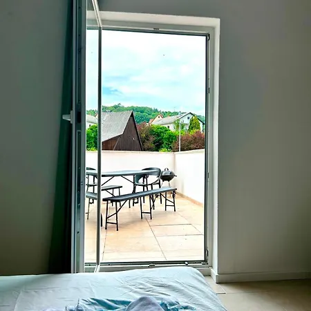 Odw Homes - Large With Four Bedrooms *